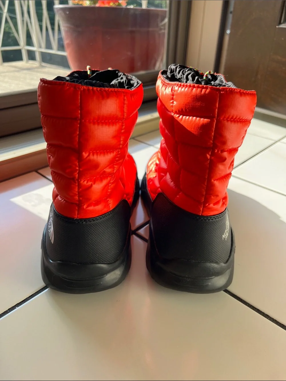 The North Face Men’s Red Puffer Winter Boots